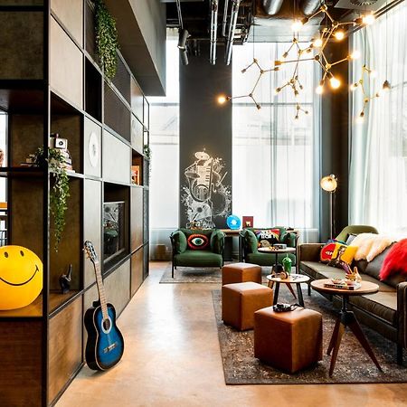 Moxy Glasgow Sec Bagian luar foto