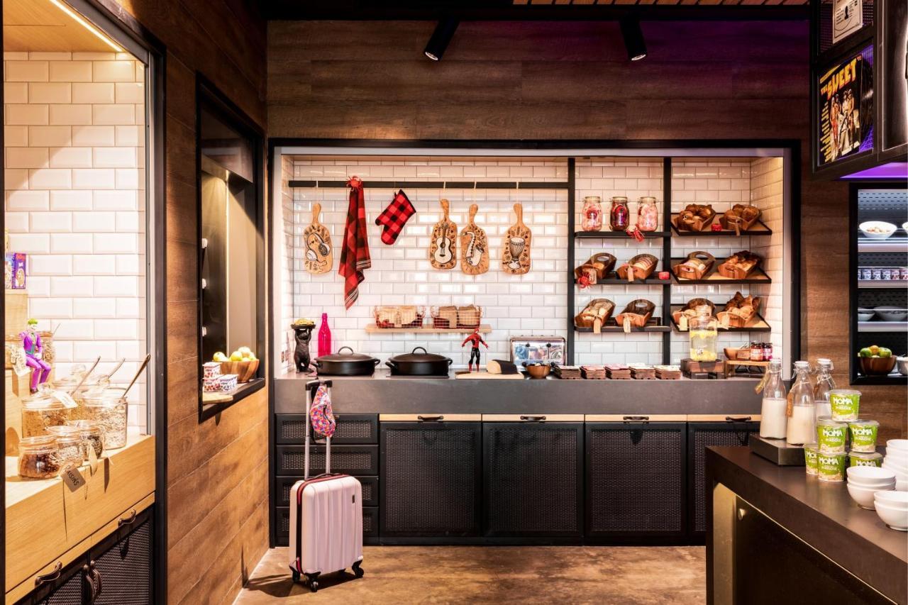 Moxy Glasgow Sec Bagian luar foto
