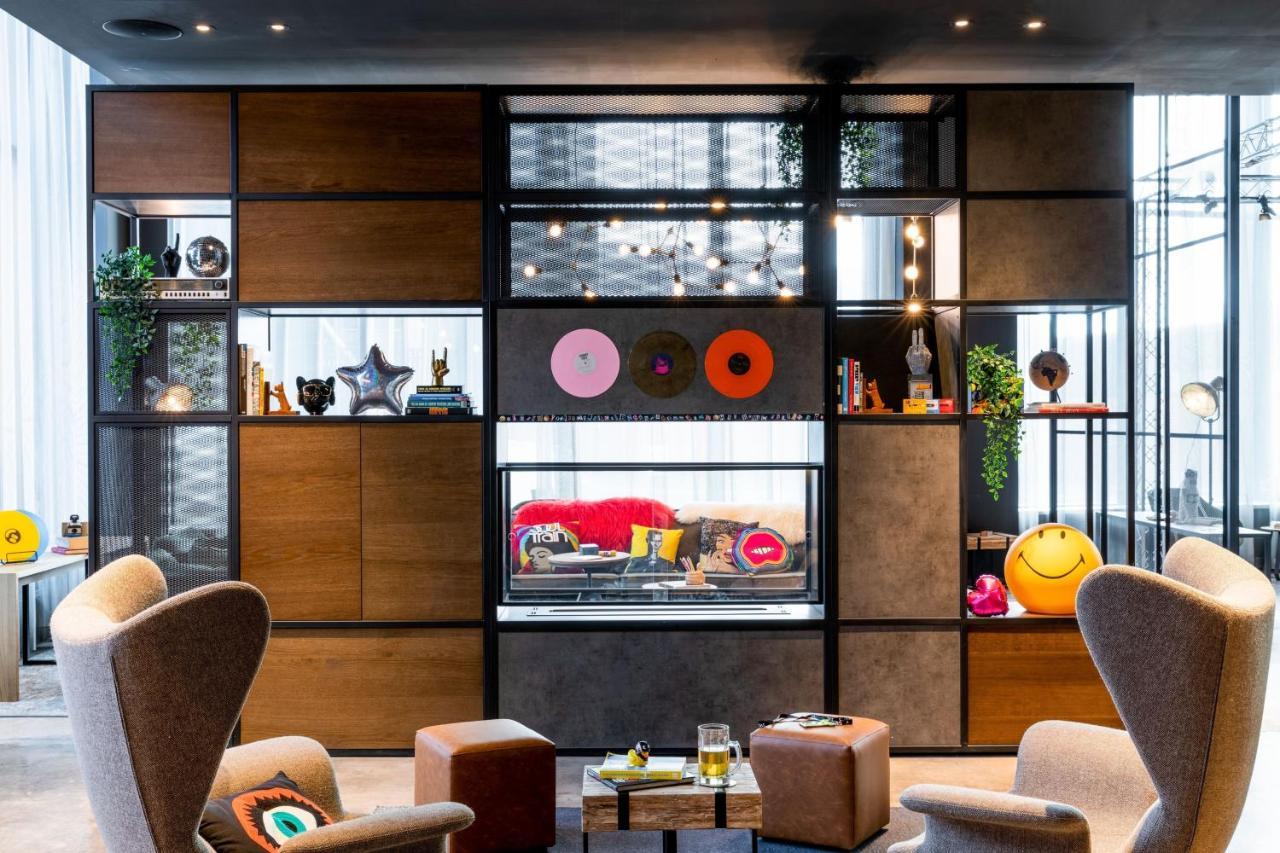 Moxy Glasgow Sec Bagian luar foto